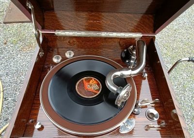 1930 His Masters Voice Table Grand Gramophone Player HMV 130A - 4c38a0a3 741b 4fde 8198 9f992dd04005